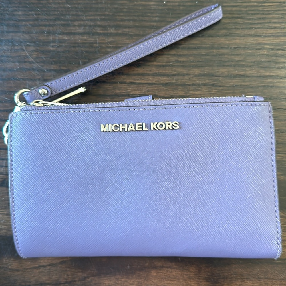 Michael Kors Adele Leather Smartphone Wallet